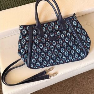 Vera Bradley Blue Paisley Marrakesh Trapeze Tote with Removable Shoulder Strap
